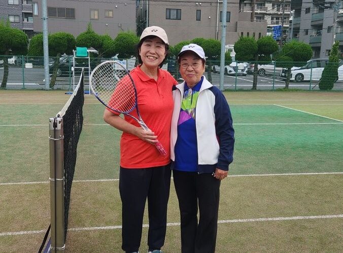 いつみクラブの仲間と谷河内テニスコートで練習（画像1）